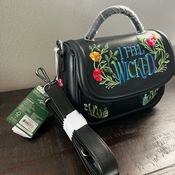 WICKED - I Feel Wicked Loungefly Embroidered Black Handbag - Picture 4 of 8
